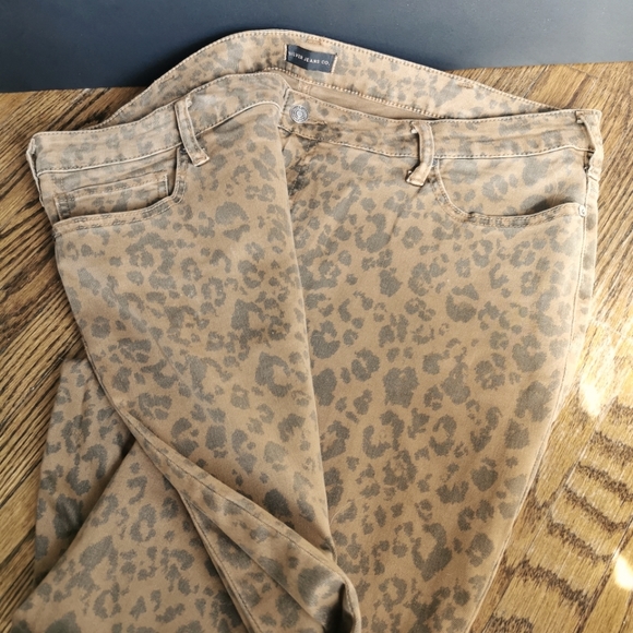Women's Silver jeans size 20 in Leopard - Picture 2 of 6